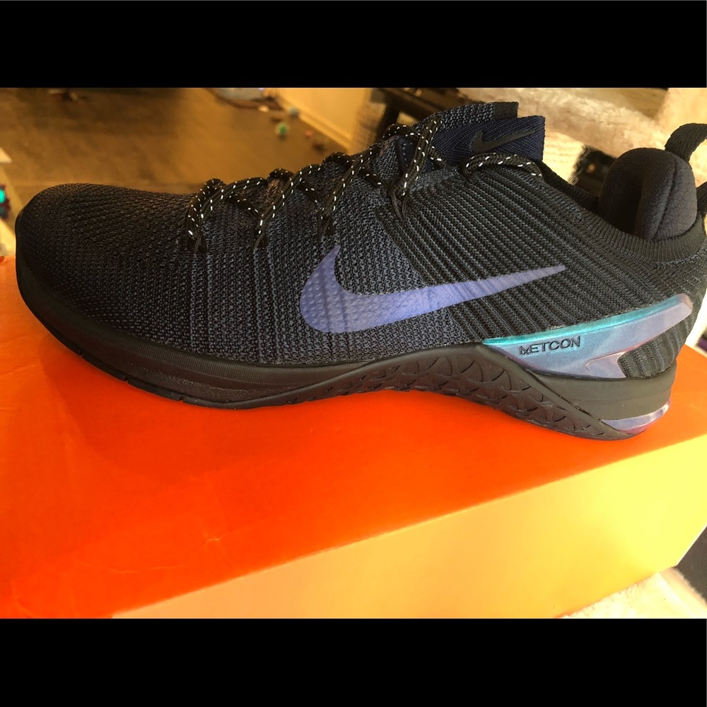 Nike Flyknit 2 AMP. Brand new in Box